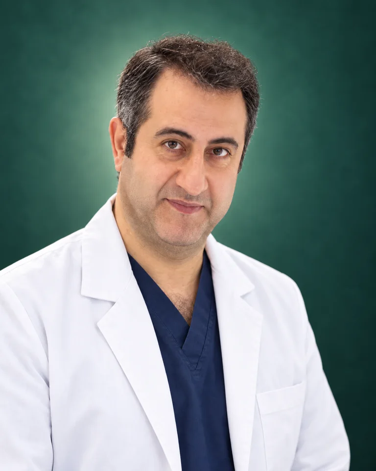 دکتر حسین قنبری